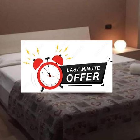 Ded 2 Only Sleep Bagno Privato Apartment ปาร์มา ภายนอก รูปภาพ